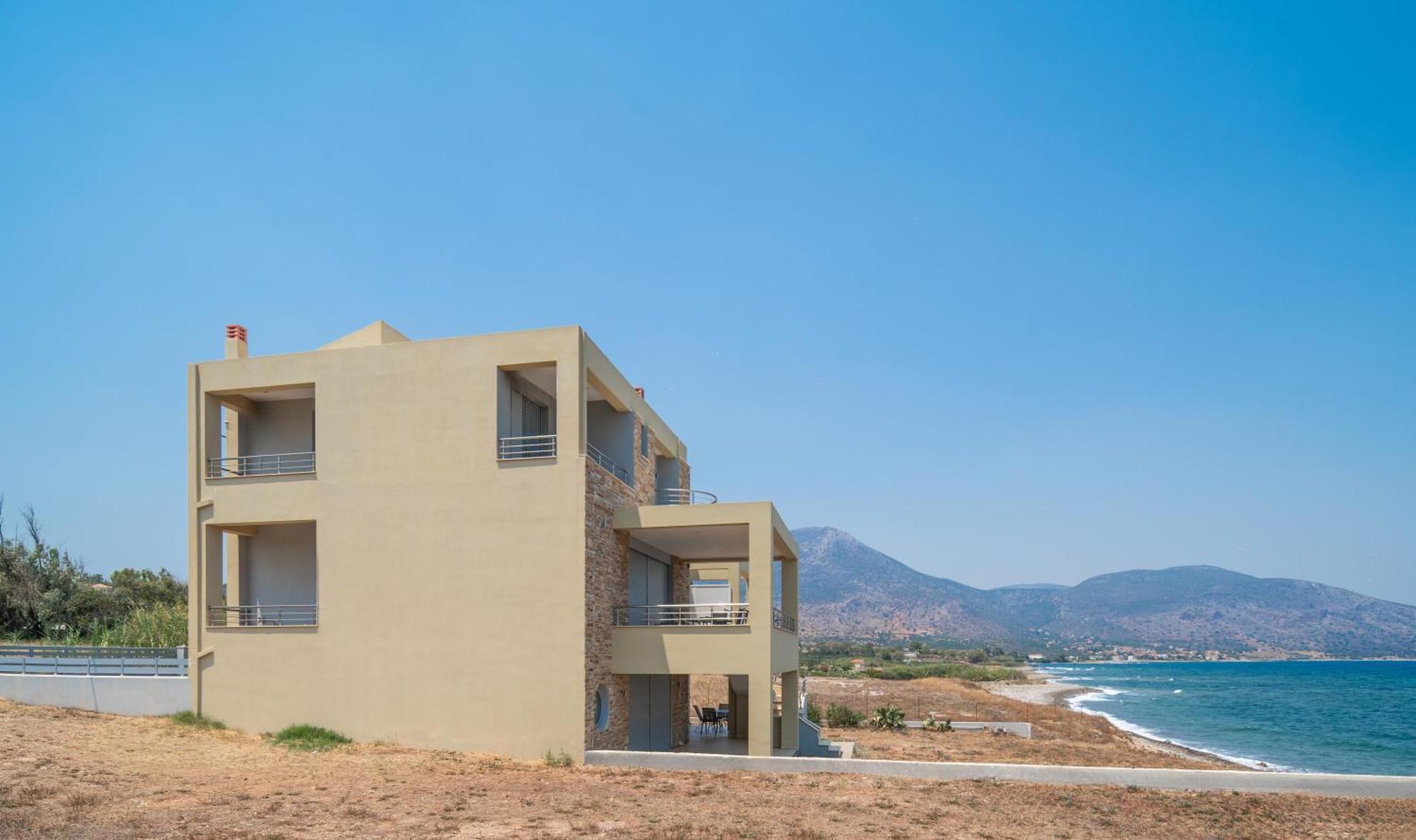 Spacious Beachfront Maisonettes With Stunning Views & A Private Beach Monemvasia Exterior photo