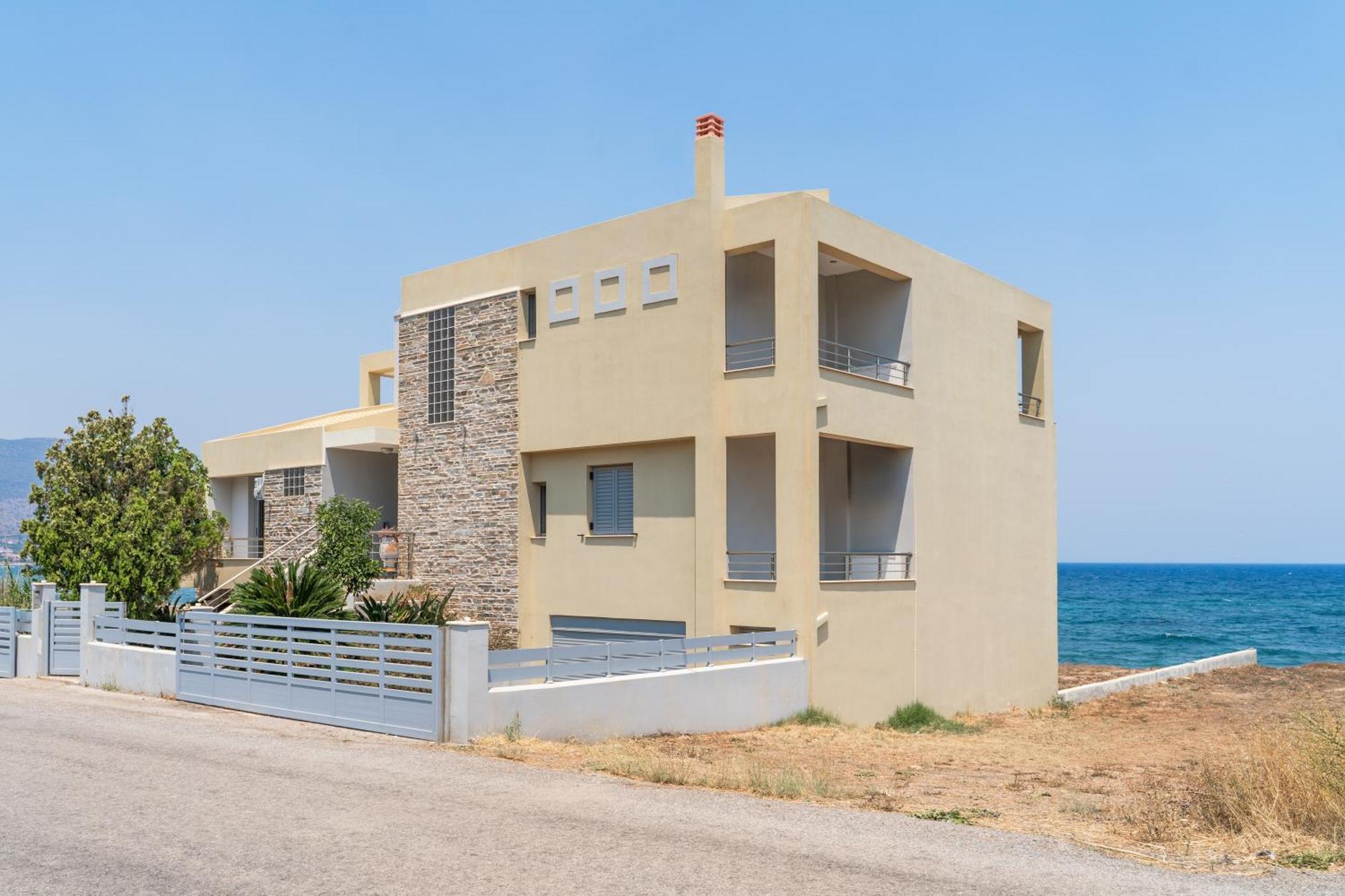 Spacious Beachfront Maisonettes With Stunning Views & A Private Beach Monemvasia Exterior photo